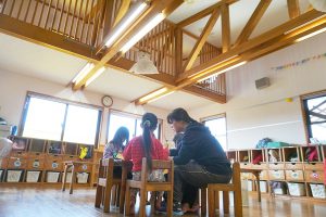 所沢市のあかね保育園の5歳児クラスのお部屋とロフトの画像