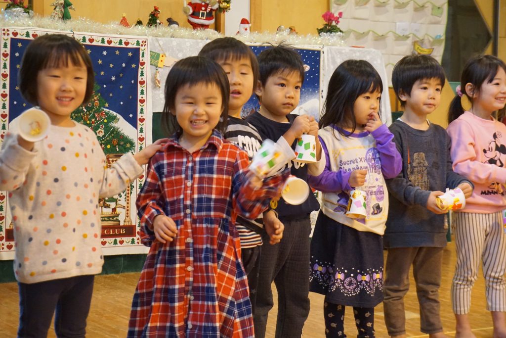 所沢市にある、あかね保育園で行われたクリスマス会の画像